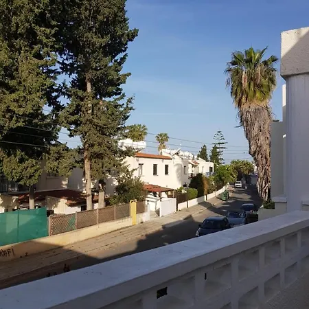 Nerina Kato * Paphos