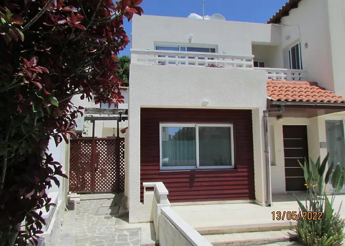 Nerina Kato Villa Paphos